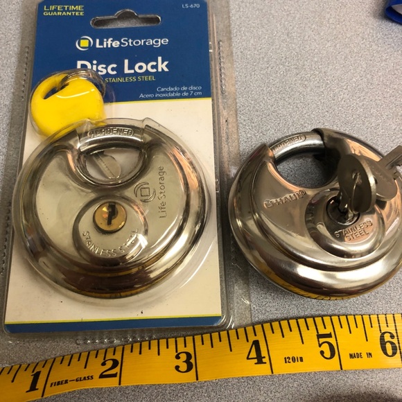 Disc Locks for Storage unit. 1 Life Storage, one from Uhaul. Set of two locks - Picture 6 of 10